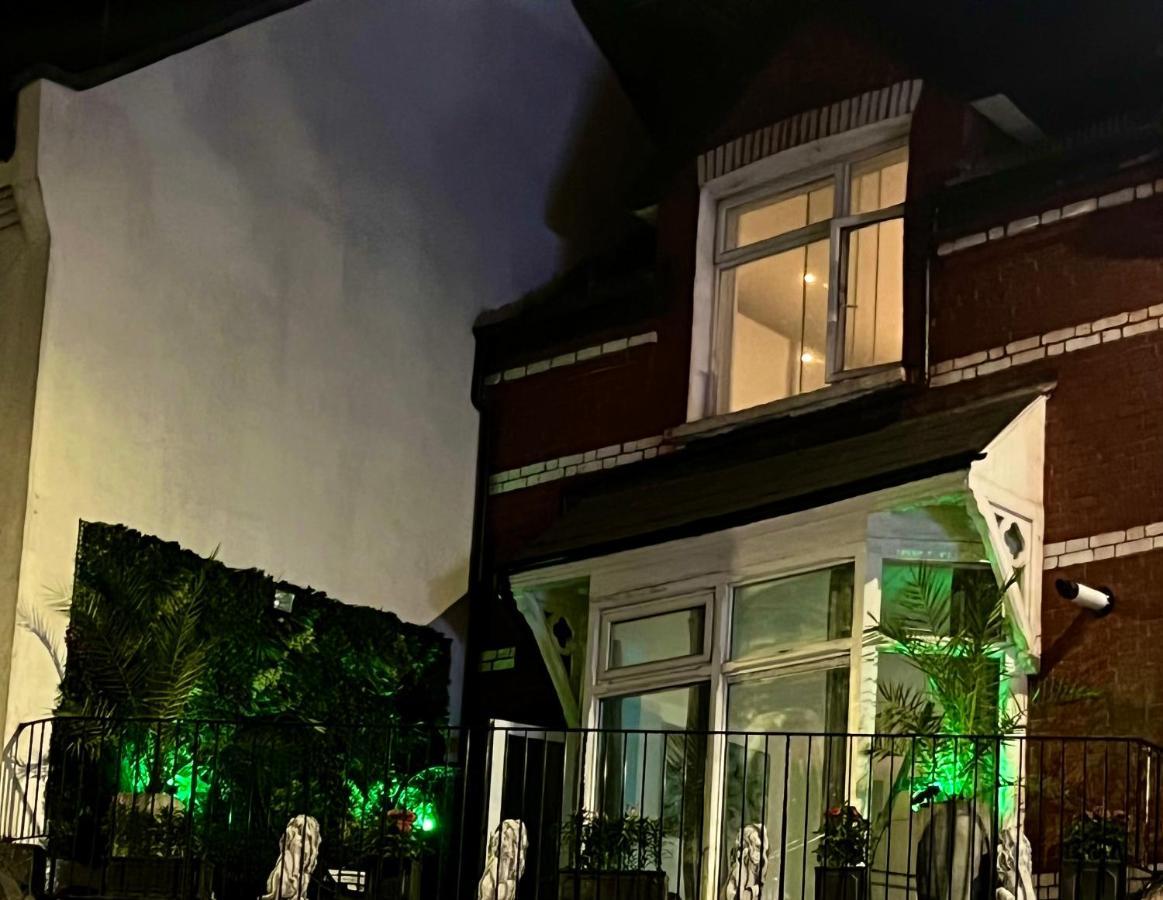Hampstead Opulence Apartment - Luxurious Split Level Property London Kültér fotó