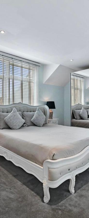 Hampstead Opulence Apartment - Luxurious Split Level Property London Kültér fotó